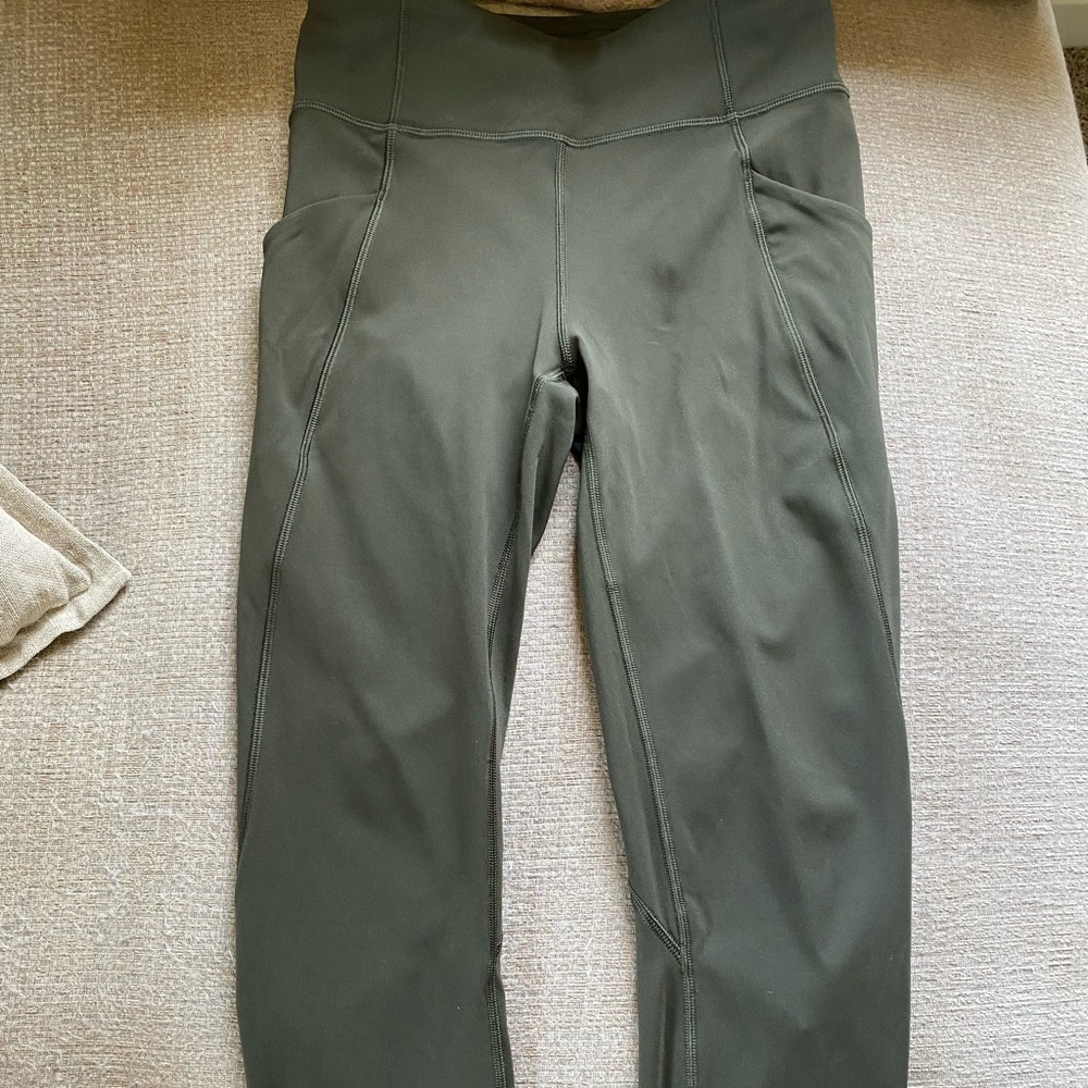 Lulu lemon leggings